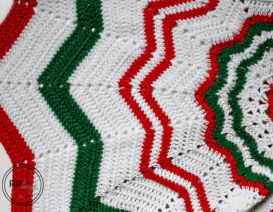 Christmas Tree Skirt Crochet Pattern ⋆ Rescued Paw Designs Crochet